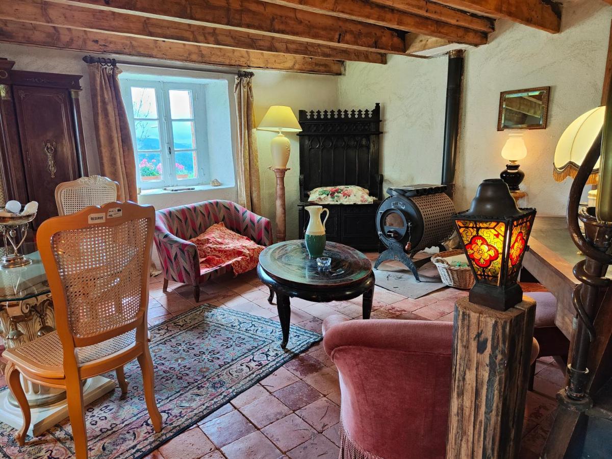 Saint-Regis-du-Coin Ancienne Petite Ferme Renoveeヴィラ エクステリア 写真