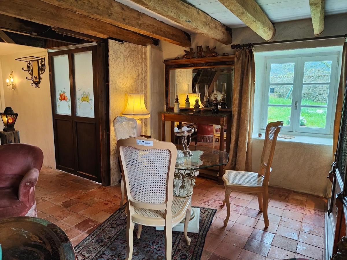 Saint-Regis-du-Coin Ancienne Petite Ferme Renoveeヴィラ エクステリア 写真